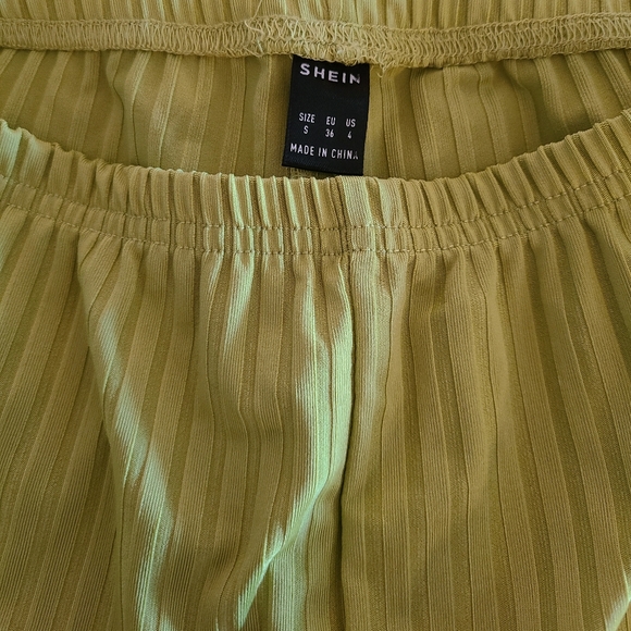 Pants - Picture 2 of 2